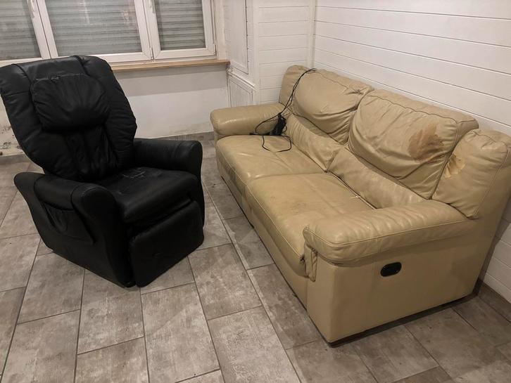 Gratis afhalen leder zetel met elec relax systeem, Huis en Inrichting, Zetels | Zetels en Chaises Longues, Zo goed als nieuw, Ophalen