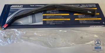 NOS zijwinddeflector voor Mercedes-Benz W124 S124 voorzijde beschikbaar voor biedingen
