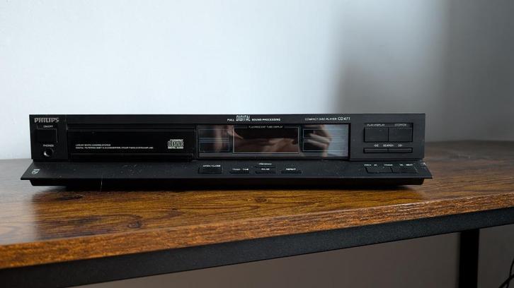 Philips CD471 CD speler, Audio, Tv en Foto, Cd-spelers, Zo goed als nieuw, Philips, Ophalen