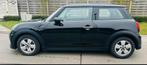 Mini one/facelift/2021/benzine102pk/cruise/nav/, Auto's, Mini, Euro 6, Zwart, Bedrijf, Handgeschakeld
