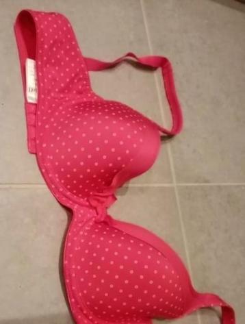 Dacapo : nieuw roze voorgevormd beugel- BH 80B beschikbaar voor biedingen