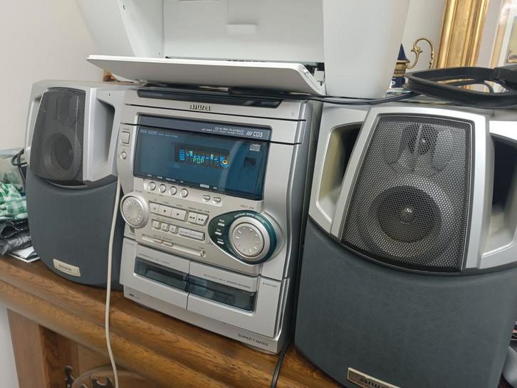Aiwa radio cassette stereoketen, Audio, Tv en Foto, Stereoketens, Zo goed als nieuw, Ophalen