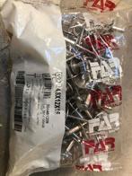 popnagel, Enlèvement, Neuf