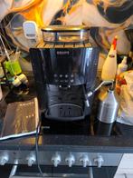 Krups koffiemachiene met hele bonen en melkschuimer, Ophalen, Zo goed als nieuw