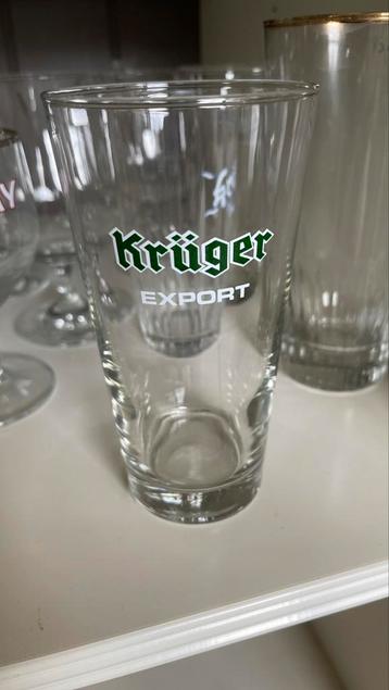Krüger glazen. beschikbaar voor biedingen