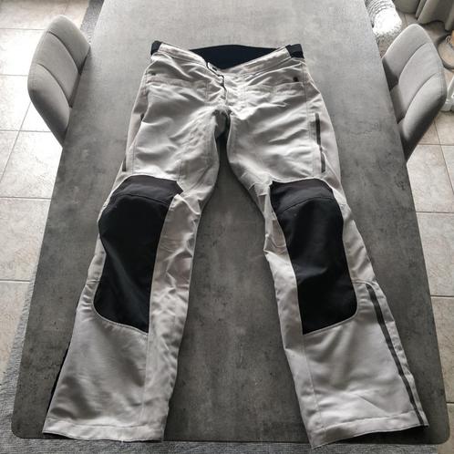 Motorfiets broek zomer L geperforeerdRevit Airwave 3, Motoren, Kleding | Motorkleding, Broek | textiel, Heren, Tweedehands, Ophalen