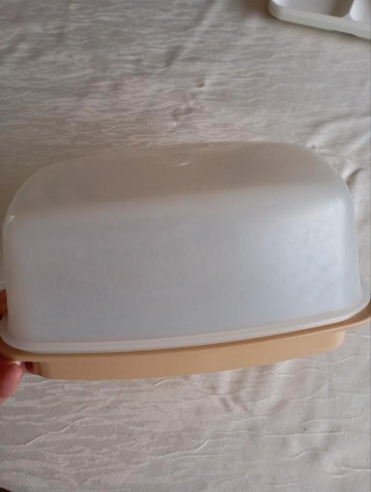 Boîte à gâteaux Tupperware/tasse à fromage/boîte à pain avec, Maison & Meubles, Cuisine| Tupperware, Enlèvement ou Envoi