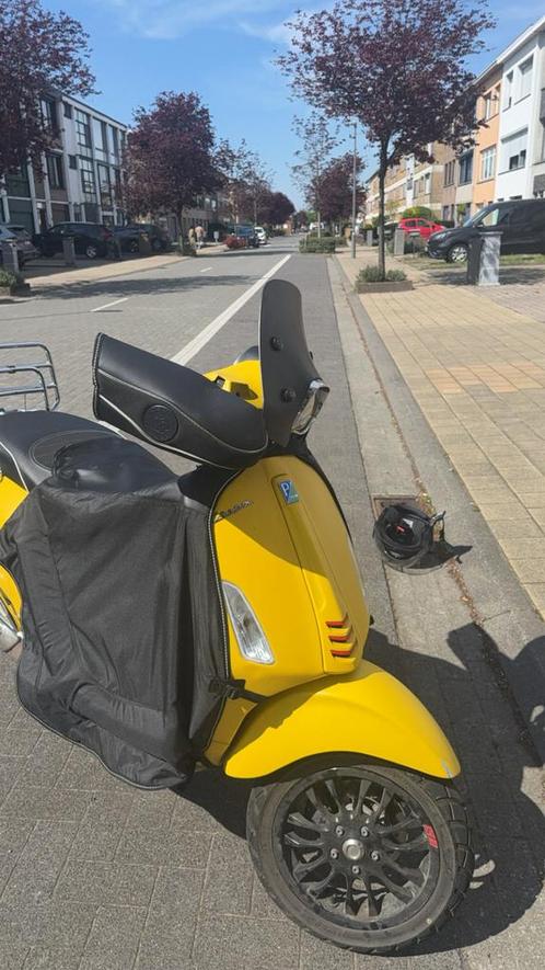 Vespa sprint iget, Fietsen en Brommers, Scooters | Vespa, Ophalen