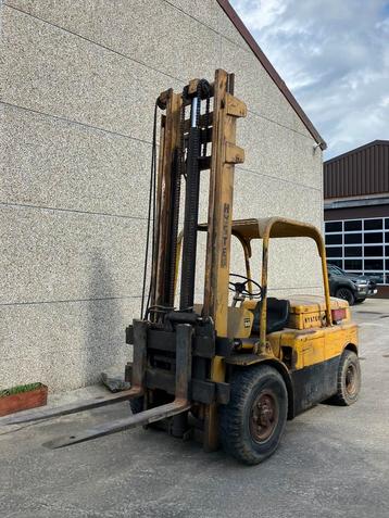 Élévateur Hyster 4 ton - Clark