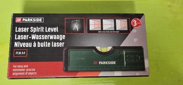 Laser waterpas met driepoot nieuwe in doos beschikbaar voor biedingen