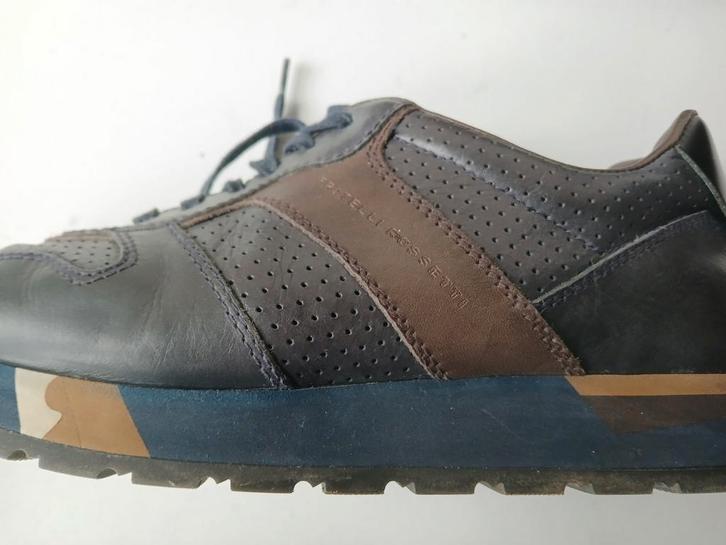 Prachtige FRATELLI ROSSETTI voor de elegante veeleisende man, Kleding | Heren, Schoenen, Zo goed als nieuw, Sneakers, Bruin, Verzenden