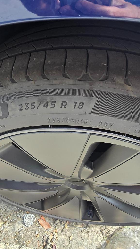 4 x Michelin ePrimacy 235 45 R18 98V-banden, Auto-onderdelen, Banden en Velgen, Band(en), Zomerbanden, 18 inch, 245 mm, Personenwagen