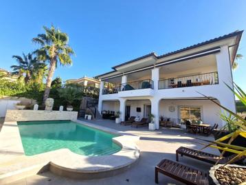 splendide villa avec piscine à vendre à San Fulgencio Alican
