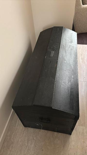 Zwarte houten kist/koffer - gratis ophalen beschikbaar voor biedingen