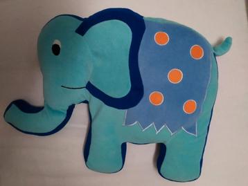 Speelkussen  zitkussen olifant 🐘 beschikbaar voor biedingen