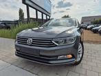 Volkswagen passat 1.6TDI Leder camera lichte schade, Auto's, Voorwielaandrijving, 4 cilinders, Leder, Bedrijf