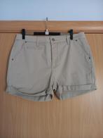 Nieuwe grijze short Vero Moda maat M of 40, Vêtements | Femmes, Culottes & Pantalons, Neuf, Taille 38/40 (M), Gris, Enlèvement