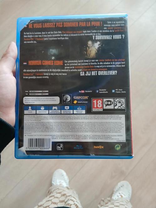 Resident Evil 7 biohazard - PLAYSTATION HITS, Games en Spelcomputers, Games | Sony PlayStation 4, Zo goed als nieuw, Avontuur en Actie