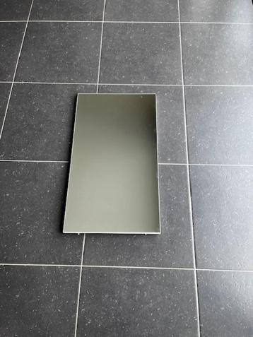 Spiegel 70 / 40 ( gratis ) beschikbaar voor biedingen