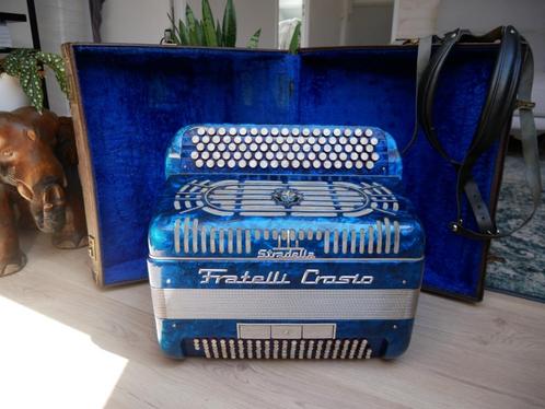 Accordéon FRATELLI CROSIO, Musique & Instruments, Accordéons, Comme neuf, Accordéon à boutons, 120 basses, Autres marques, Avec valise