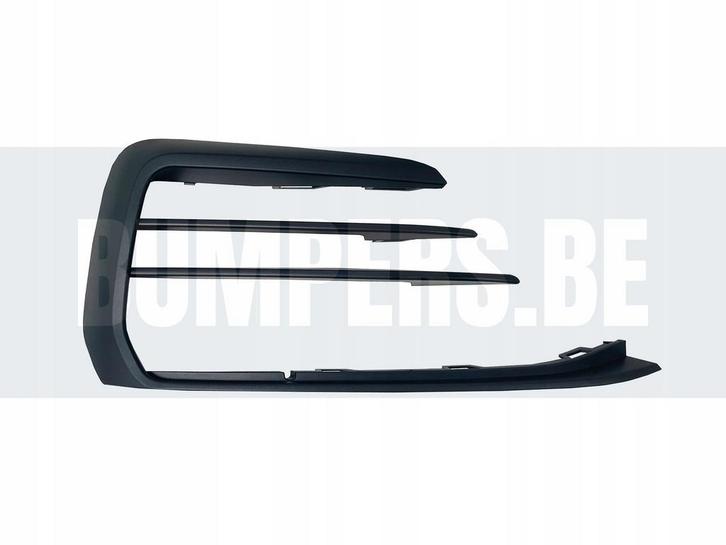 GRILL VOLKSWAGEN GOLF 2016 GTI LIFT BUMPER GRILLE HALOGEN GR, Auto-onderdelen, Overige Auto-onderdelen, Gebruikt, 6 maanden garantie