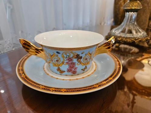 Versace soepkom en schotel en nog 3 losse schotels, Antiek en Kunst, Antiek | Servies los, Ophalen of Verzenden