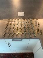 Scharnieren, Doe-het-zelf en Bouw, IJzerwaren en Bevestigingsmiddelen, Ophalen, Zo goed als nieuw