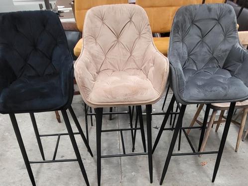 Nieuwe barkrukken lounge hoteca bar cafe lot partij, Hobby en Vrije tijd, Feestartikelen, Zo goed als nieuw, Ophalen