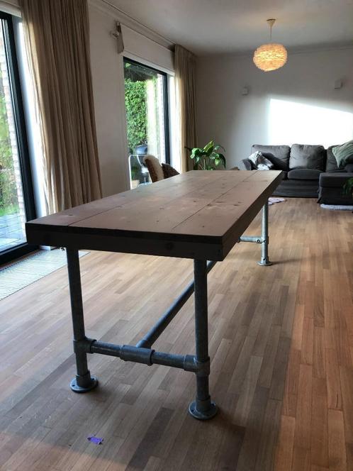 industriële houten eettafel met metalen voet, Huis en Inrichting, Tafels | Eettafels, Gebruikt, Ophalen