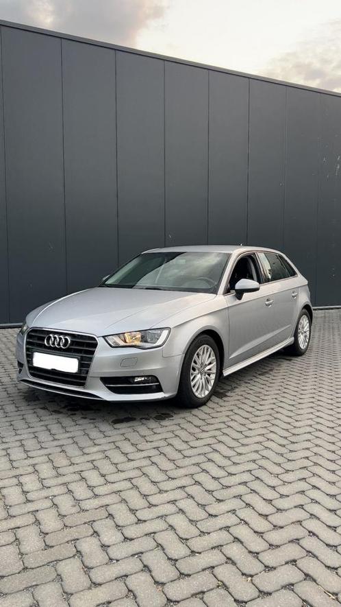 Audi A3 1.6TDI Ultra, Auto's, Audi, Bedrijf, A3, Elektrische ramen, Diesel, Euro 6, Stadsauto, 5 deurs, Handgeschakeld, Zilver of Grijs