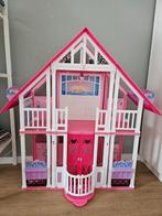 Barbie huis, auto's, poppen, kledij, paarden, meubels, enz, Ophalen, Gebruikt, Barbie