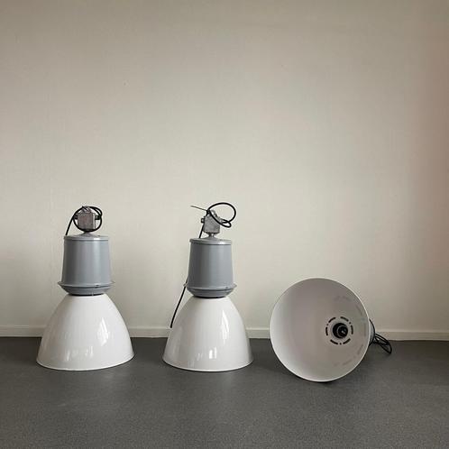 Elektrosvit Fabriekslamp Wit No. 359, Maison & Meubles, Lampes | Plafonniers, Enlèvement ou Envoi