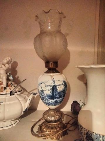 Tafellamp Delfts blauw beschikbaar voor biedingen