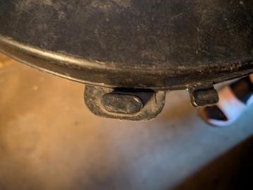 Grote vuilnisbak beschikbaar voor biedingen