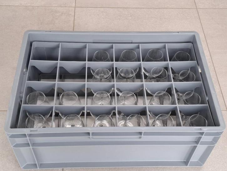 Kunststoffen bak voor glazen 600x400x240 mm - 24 vakken, Huis en Inrichting, Woonaccessoires | Kisten, Zo goed als nieuw, Minder dan 50 cm