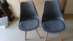 2 stoelen gratis (licht blauw), Huis en Inrichting, Stoelen, Ophalen, Kunststof, Gebruikt, Twee