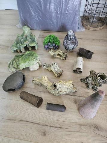 aquarium decoratie beschikbaar voor biedingen