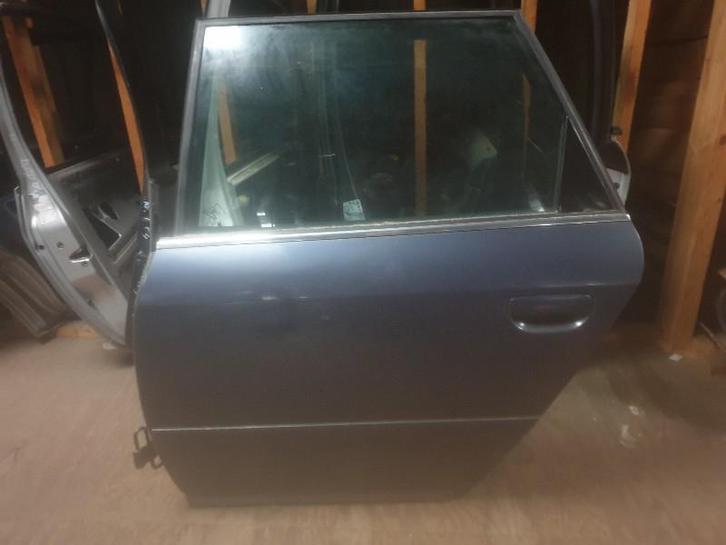 PORTIER LINKS ACHTER Audi A6 Avant (C5) (01-1997/01-2005), Auto-onderdelen, Carrosserie, Deur, Audi, Achter, Links, Gebruikt
