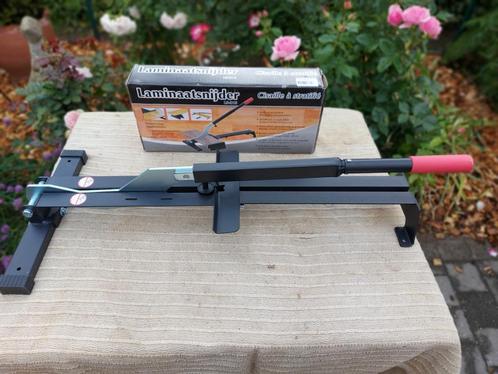 Laminaatsnijder LS-215, Doe-het-zelf en Bouw, Gereedschap | Handgereedschap, Zo goed als nieuw, Ophalen of Verzenden