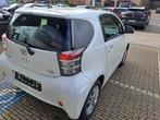 Toyota IQ 1.0B 08/2012, Auto's, Toyota, Euro 5, Stof, Zwart, Wit