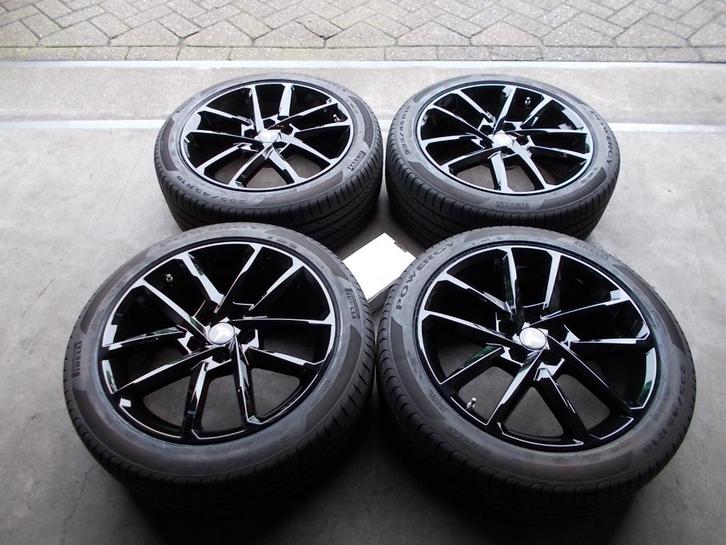 NIEUWE TESLA MODEL 3 VELGEN + NIEUWE BANDEN 235 45 R18 +TPMS, Auto diversen, Carkits, Nieuw, Ophalen of Verzenden