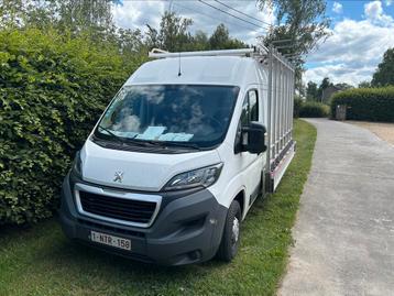 Peugeot boxer 2018 160cv disponible aux enchères