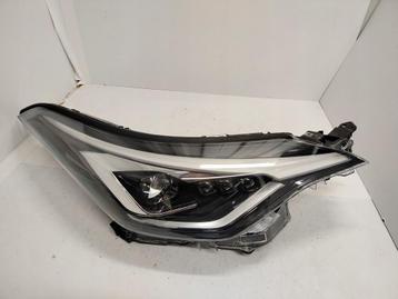 Toyota CHR C-HR Lift Volledig led op Module Rechts lamp beschikbaar voor biedingen
