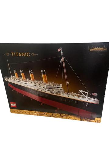 Lego Titanic 10294 met originele doos en volledig beschikbaar voor biedingen