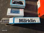 LOCOMOTIVE MÄRKLIN 3000+2 LOT DE 10 RAILS 5106+1 WAGON, Enlèvement ou Envoi, Courant alternatif, Rails, Comme neuf