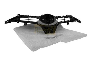 Toyota Auris (6/15-) voorbumpergrille boven Origineel! 53114 beschikbaar voor biedingen