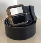 Armani Jeans zwart leer heren Riem 95/110, Kleding | Heren, Armani Jeans, Ophalen of Verzenden, Gedragen, 95 tot 105 cm