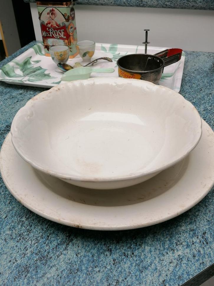 Nimy Imperial Royal zeer groot bord&kom GRATIS BIJ 1 AANKOOP, Antiek en Kunst, Curiosa en Brocante, Ophalen of Verzenden