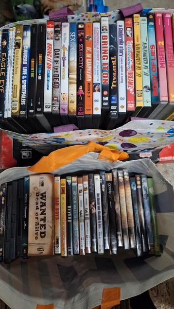 Dvd´s allerlei beschikbaar voor biedingen