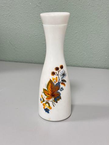 Antiek Vintage wit witte Vaas 25cm met bloemen bloem paint beschikbaar voor biedingen
